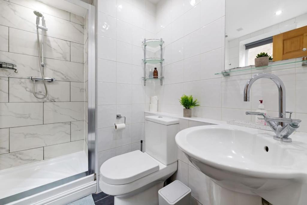 Luxurious 3 Bedroom Apartment In Park Estate Nottingham Buitenkant foto