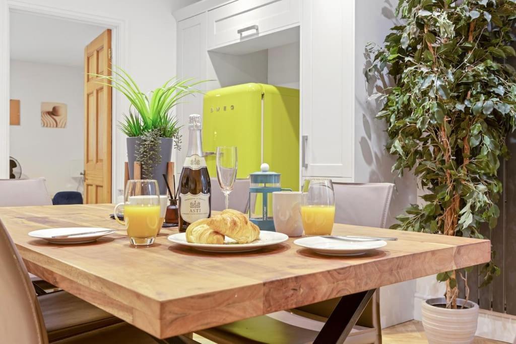 Luxurious 3 Bedroom Apartment In Park Estate Nottingham Buitenkant foto