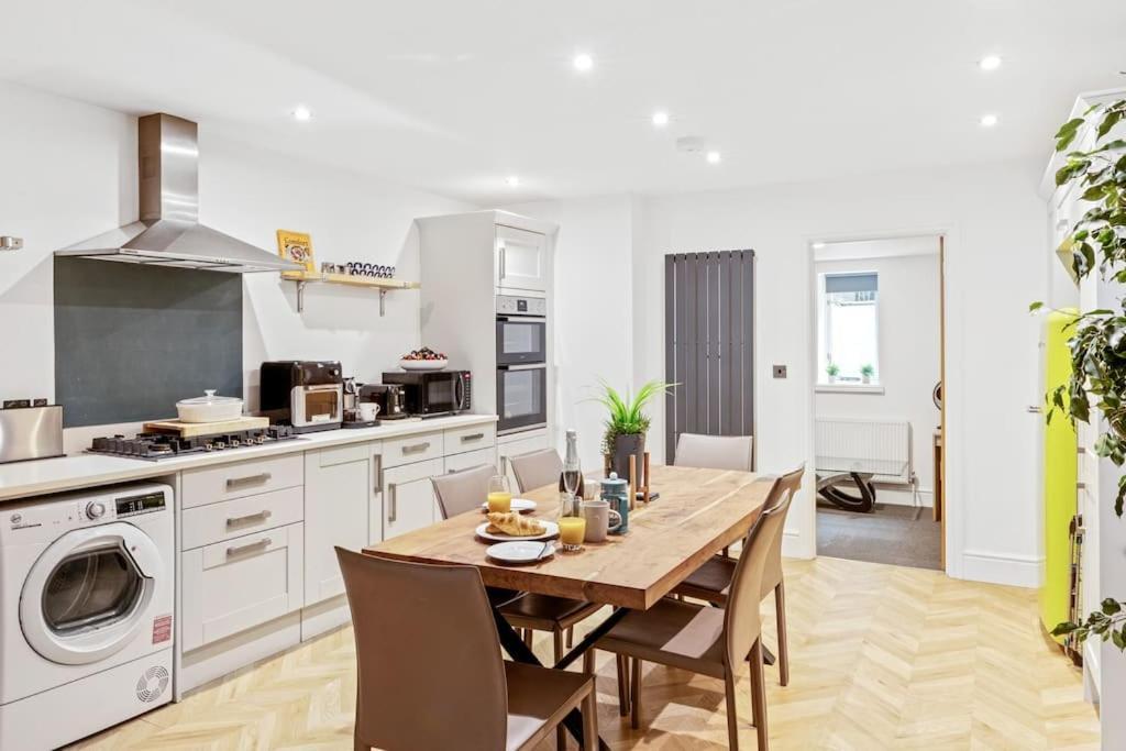 Luxurious 3 Bedroom Apartment In Park Estate Nottingham Buitenkant foto