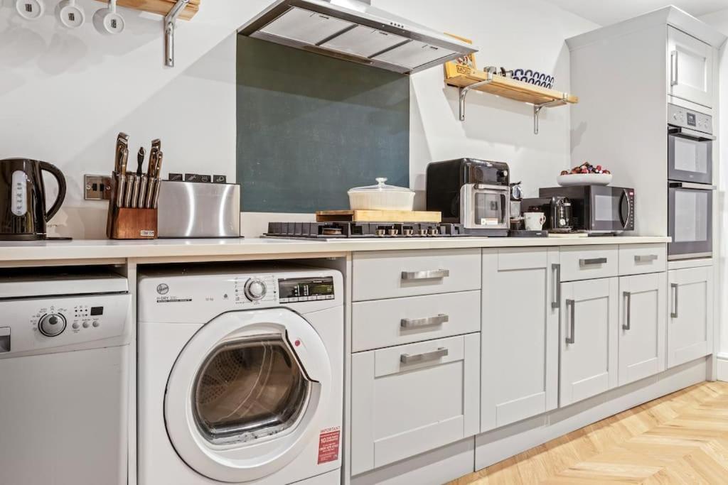 Luxurious 3 Bedroom Apartment In Park Estate Nottingham Buitenkant foto