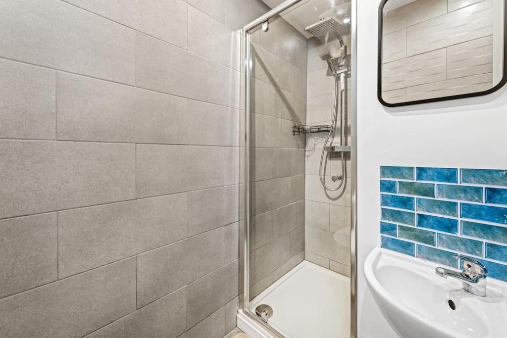 Luxurious 3 Bedroom Apartment In Park Estate Nottingham Buitenkant foto